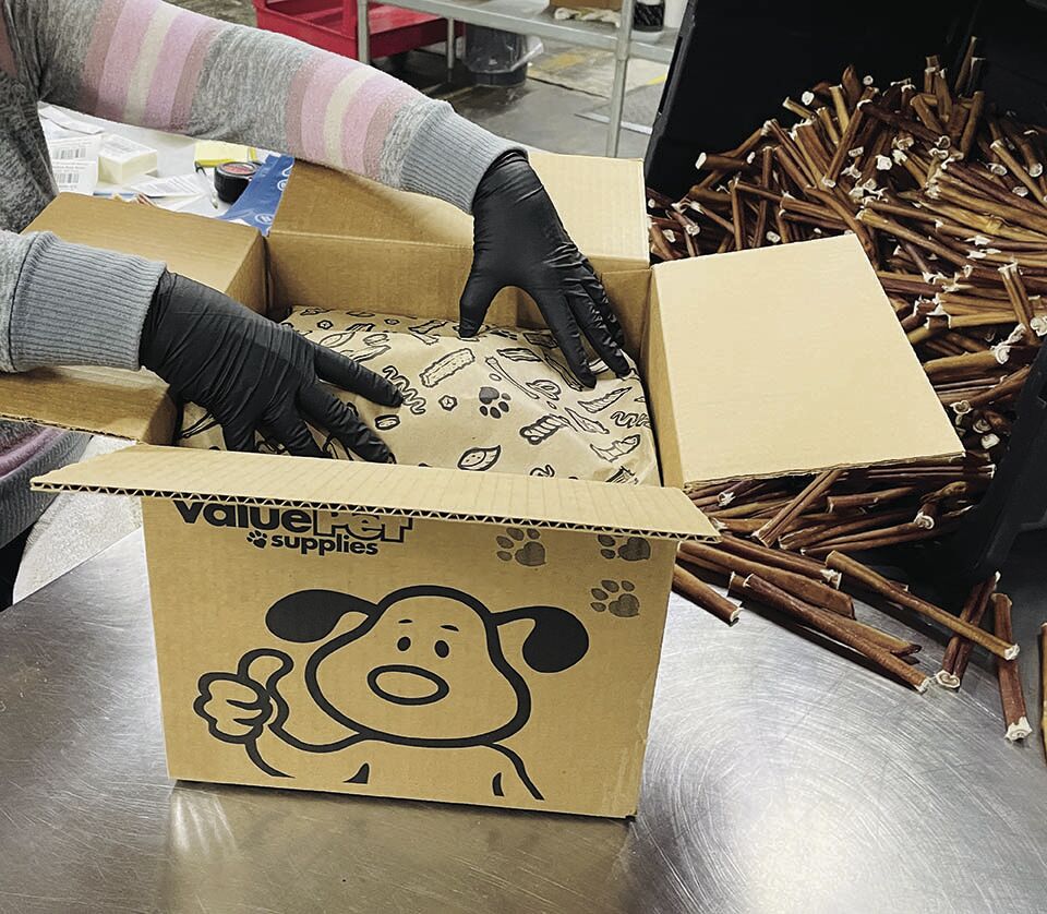 VPS_Warehouse_BullyPacking.jpg